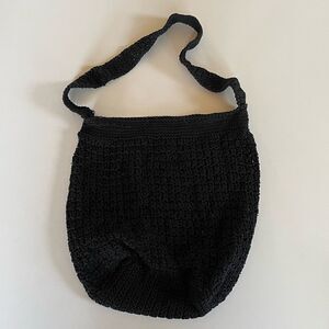 Pre-Owed Unbranded Womens Black Crochet Shoulder Bag
